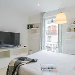 Apartment White By Rent *
