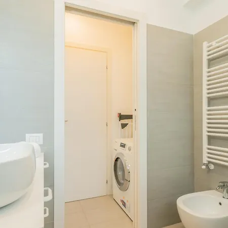 & White By Rent Apartament